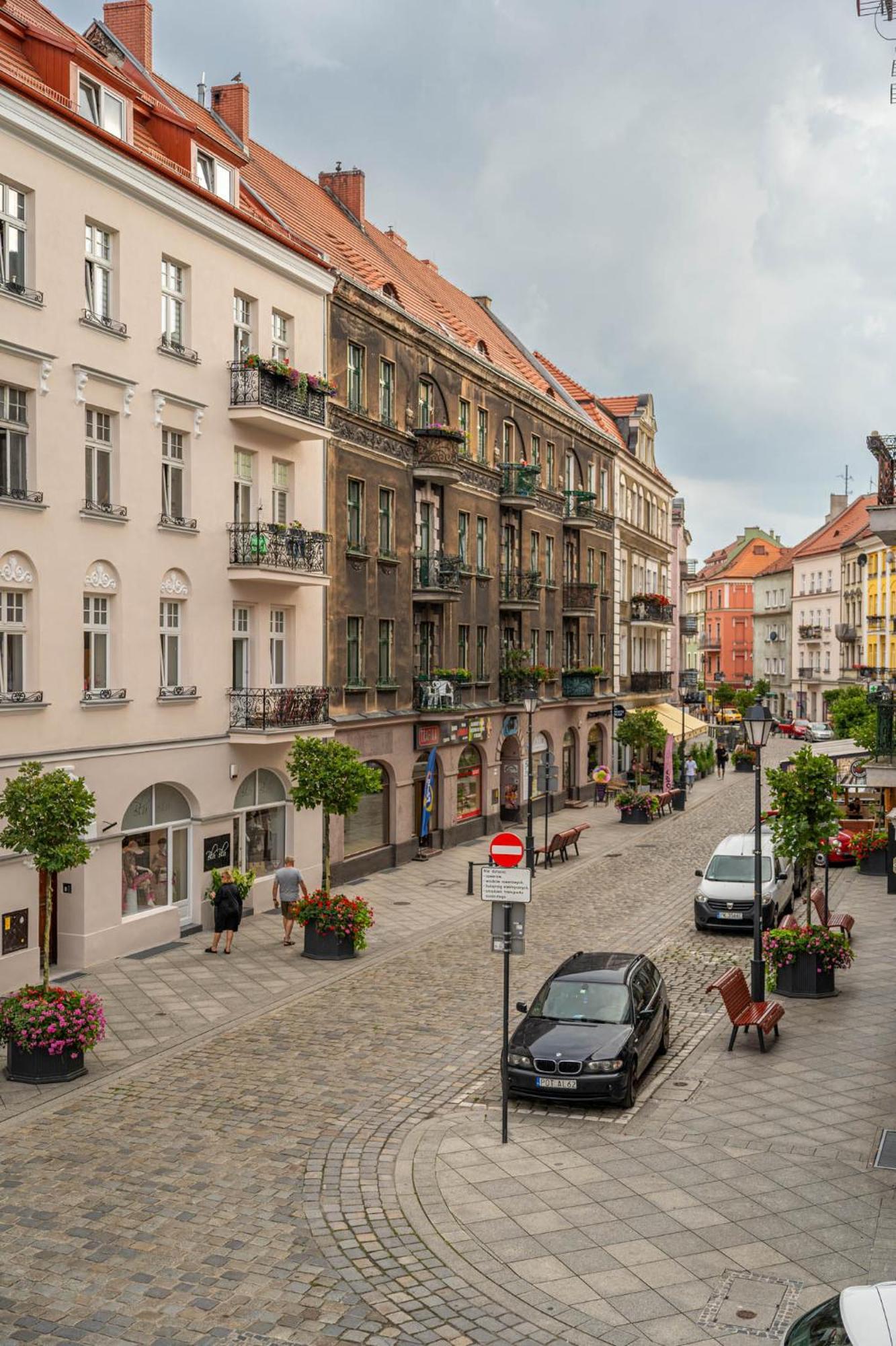Apartamenty Na Starowce Калиш Экстерьер фото